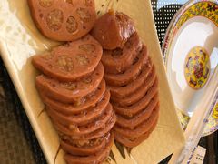 -亮河湾山庄