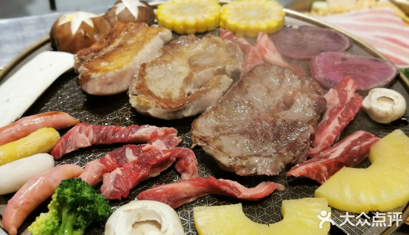 人均40+的韩式烤肉套餐，吃到扶墙出