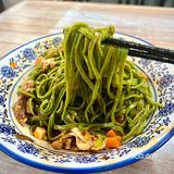 夏天的菠菜面绝了～