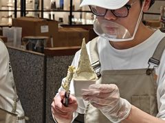 -野人先生Gelato(上海长宁龙之梦店)