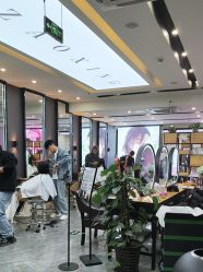 -藤野造型烫染·漂发