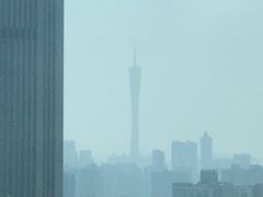 -广州中心皇冠假日酒店