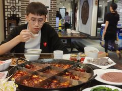 -仁虎老火锅(黄泥磅店)