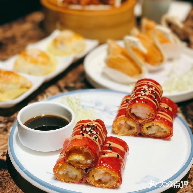 广式招牌点心之一，个大皮薄