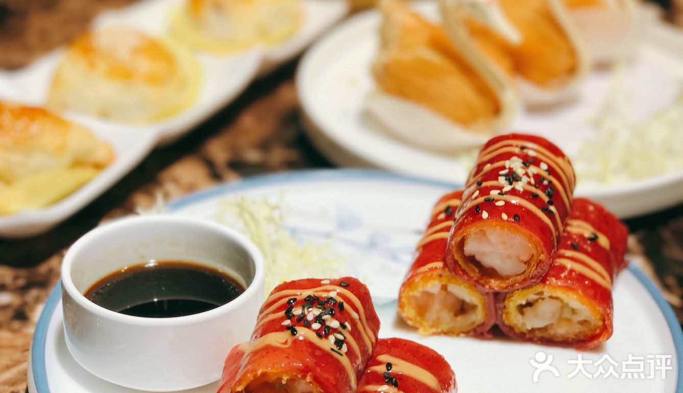 广式招牌点心之一，个大皮薄