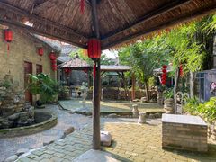 -青瓦房古村落