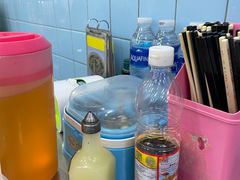 -榮泰米粉湯(Left Shop)