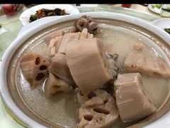 排骨炖莲藕-荃凤雅宴(荆南路店)