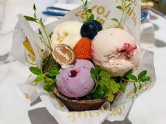 花团锦簇冰淇淋火锅-哈根达斯(滨江店)