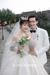 -雪中彩影婚纱摄影·微光艺术中心