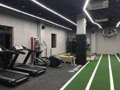 -Freedom Fitness私教健身俱乐部(徐虹北路店)