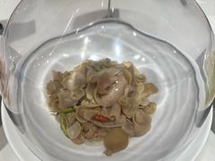 -赶海部落海鲜城(海阳路店)