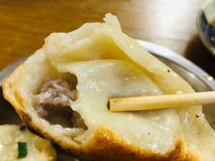 -黄阿姨锅贴大王(万航渡路店)