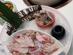 -洪氏嗨捞·猪肚鸡火锅(阳光天地店)