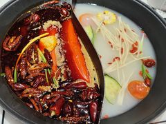 -伍师兄市井火锅(东部星悦天地店)
