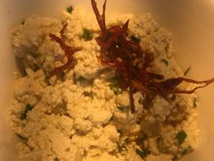 香葱拌石磨手工豆腐-Local泰莲庭(虹鳟鱼店)