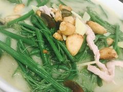 -龙桥私厨·姜花菊花过桥鱼·顺德菜(容桂店)