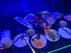 -唯爱KTV聚会餐厅(仙林东城汇店)