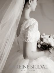 -拉瑞娜LaReine婚纱礼服高级定制