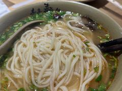 -亮亮拉面(师范路店)