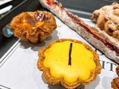 -HOT CRUSH趁热集合·现烤面包(上海环球港店)