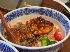 三文鱼饭-人间酒暖·Go blanc·烧鸟·深夜食堂(陆家嘴店)