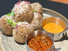 -Ameigo梅果·云贵川bistro(长宁来福士店)