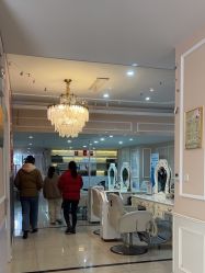 -Bollins波林丝•专研护发中心