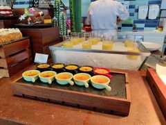 杨枝甘露-济南香格里拉·咖啡泉自助餐厅