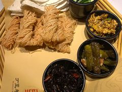 -丁里羊肉小镇(天鹅湖总店)