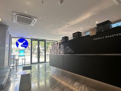 -瑞幸咖啡(田贝地铁站D出入口店)