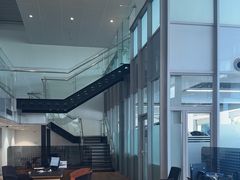 -奔驰上海利星(七宝店)