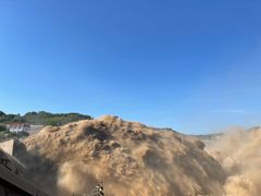 -黄河小浪底水利枢纽风景区