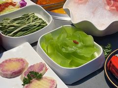 -生活如沸·顺德水牛奶火锅(人民广场店)