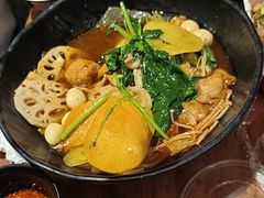 -万记麻辣烫国展总店