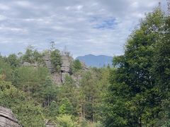 -梭布垭石林景区