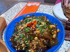 -小董哥烤串·爆汁大油边(故宫店)