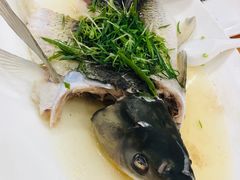 盐油水蒸山坑鲩-水乡人家私房菜(逢简店)