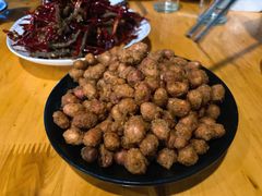 鱼皮花生米-邱金小炒·30 年盐帮江湖菜(自贡店)