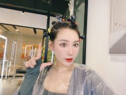 -丝语萱形象