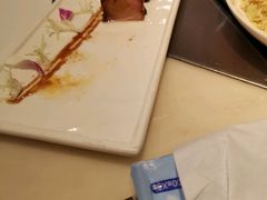 -港丽餐厅(高德置地店)