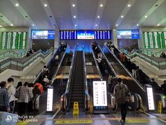 -上海站南广场-停车场