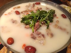 -先启半步颠小酒馆(白麓里店)