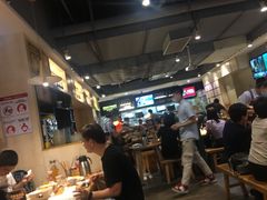 大堂-木屋烧烤(岗顶二店)