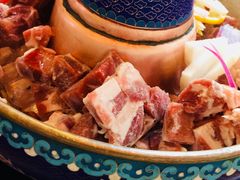 -毛辣果·贵州红酸汤牛肉火锅(西单店)