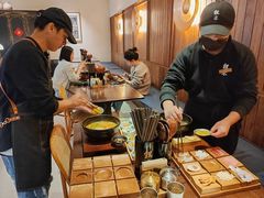 -银米·云南传统过桥米线(双廊黑金冠店)