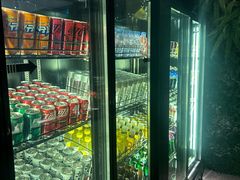 -浅深(世茂滨江精品店)