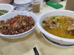 -笨罗卜浏阳菜馆(太平街店)