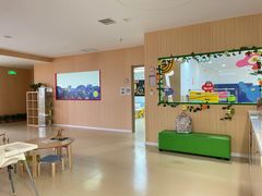 -爱威盛亲子俱乐部·纽约国际早托中心