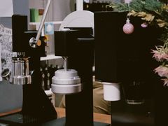 -玫瑰咖啡(中山六路店)